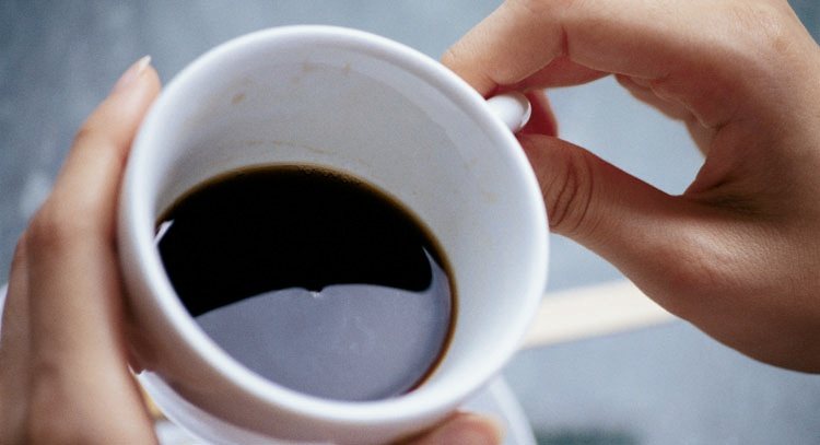 喝太多咖啡會造成心悸？