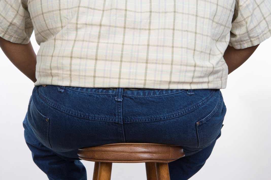 男人坐越久越肥胖。圖／Ingimage