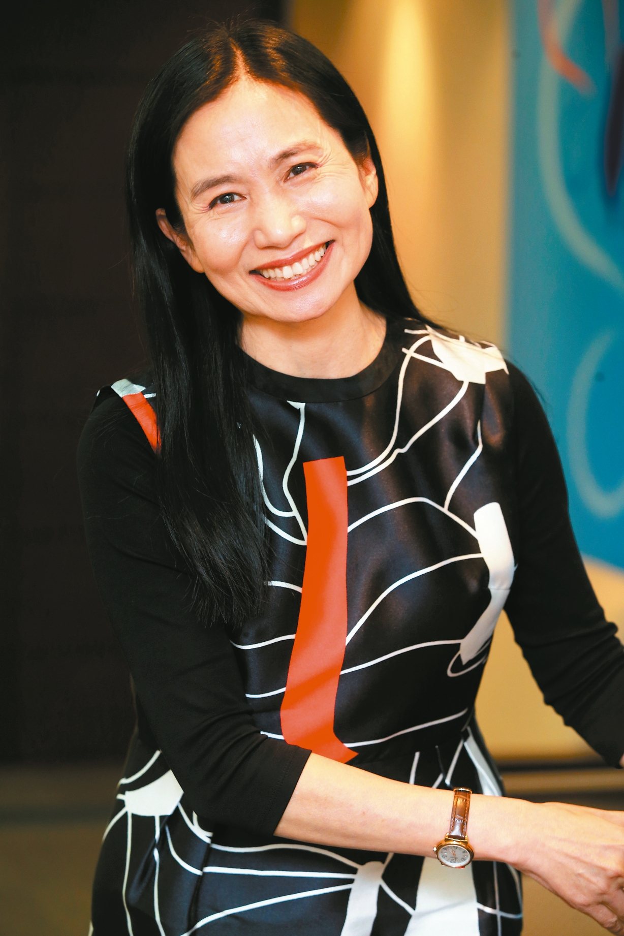食藥署署長吳秀梅是運動健將，但她坦承接任署長後無暇運動，肌肉變得軟趴趴。