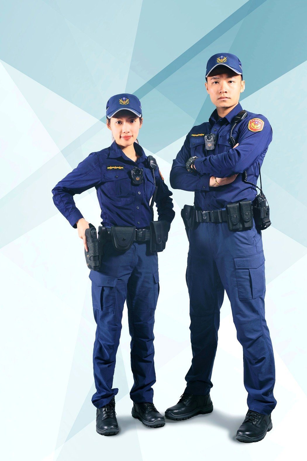 中国人民警察警礼服正式列装 清华美院承担整体服饰设计 - 设计在线