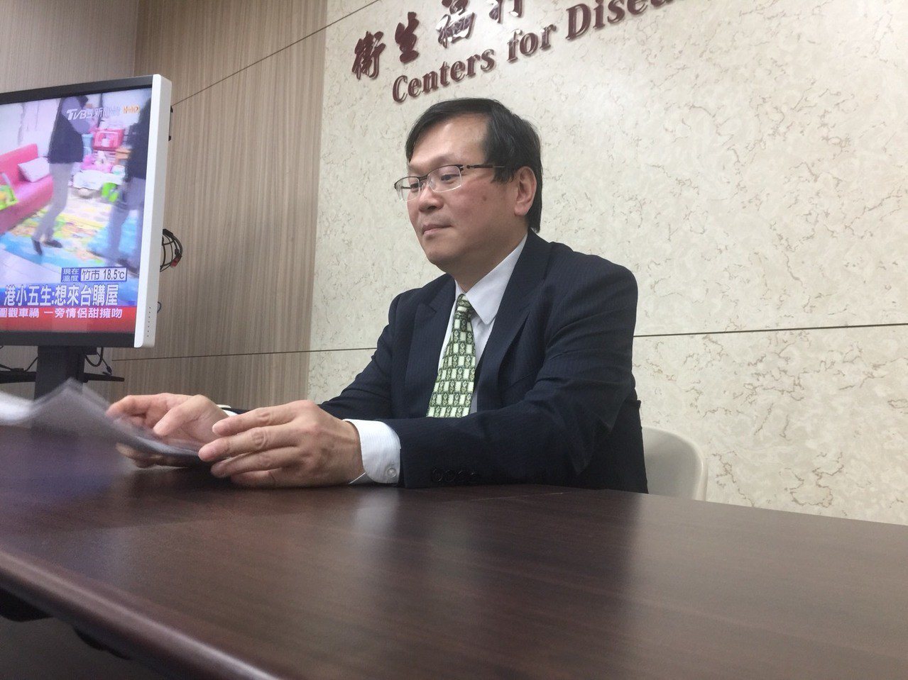 疾管署副署長莊人祥說明麻疹群聚疫情。

記者黃安琪／攝影