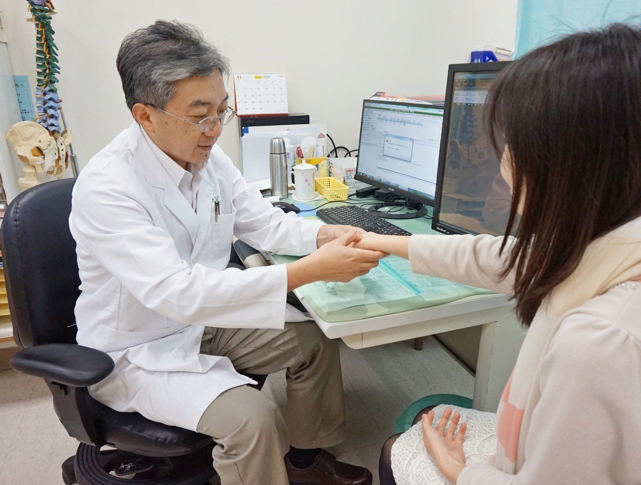 自體免疫疾病是台灣十大重大傷病中的第三名，因人體免疫系統攻擊患者正常組織的疾病，因此又有「不死癌症」之稱號。圖／醫院提供