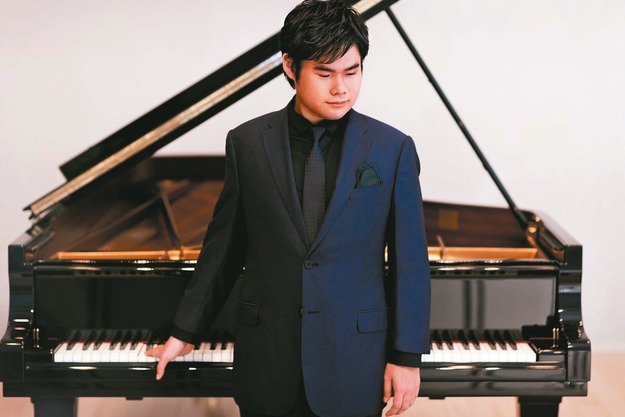 日本全盲天才鋼琴家辻井伸行，四月將來台演奏。 圖╱聯合數位文創提供