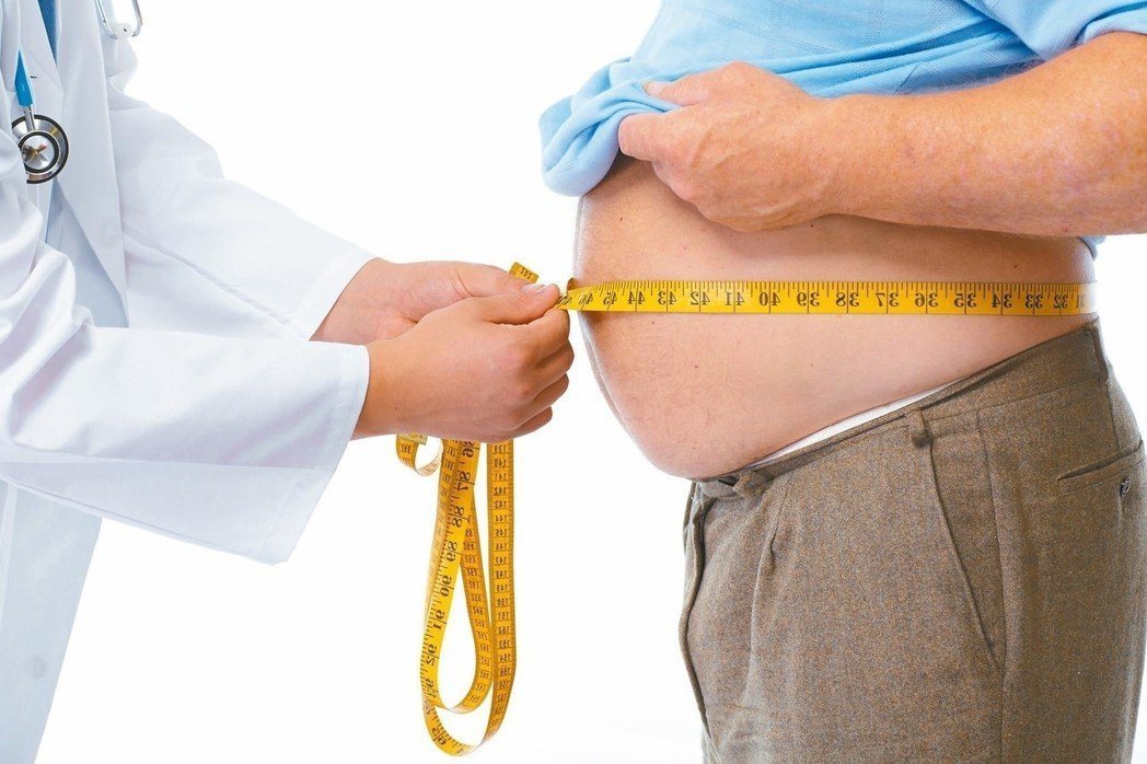 國健署表示，三高患者罹患腎臟病機率較高，民眾應養成健康生活型態，控制飲食體重，避免腎臟病上身。圖／123RF