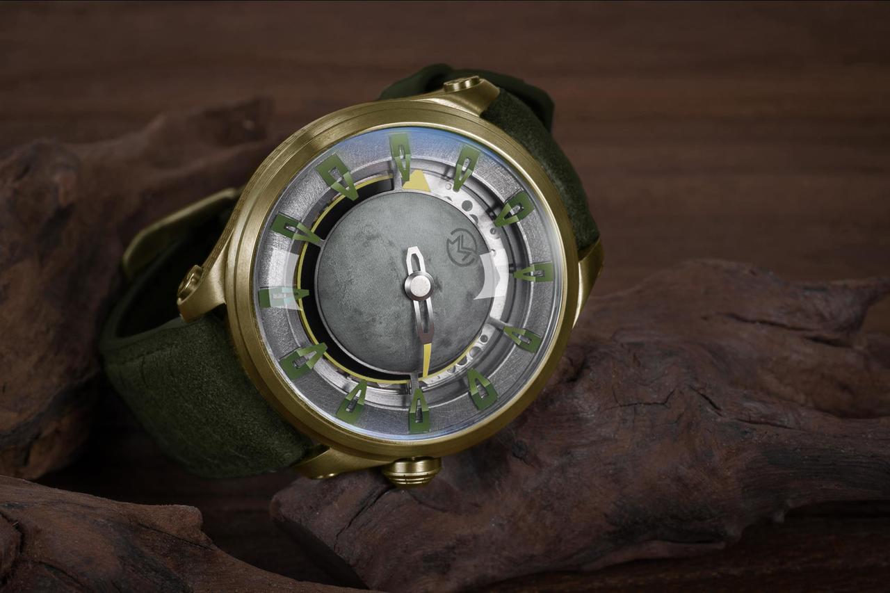 OVD火星任務星球機械錶台灣限定色-極光綠，圖/聯合數位文創提供