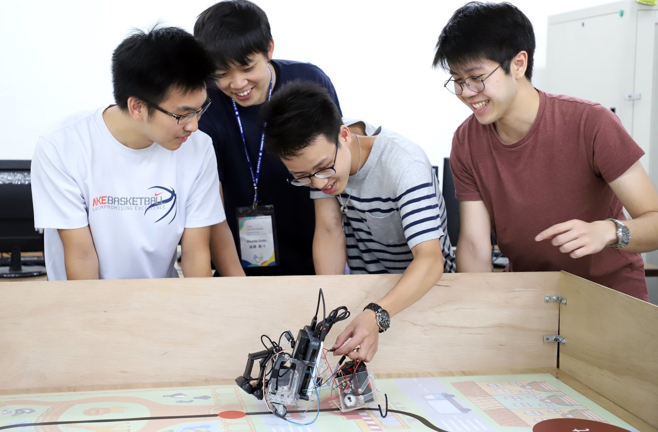 台科大與東京工業大學生聯手打造送貨機器人 技職教育 文教 聯合新聞網