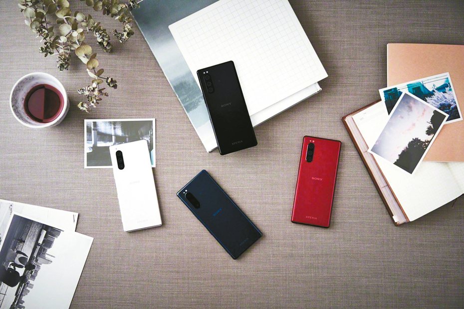 Sony Mobile於德國柏林IFA消費性電子展發表了全新旗艦手機Xperia 5。 圖／Sony Mobile提供