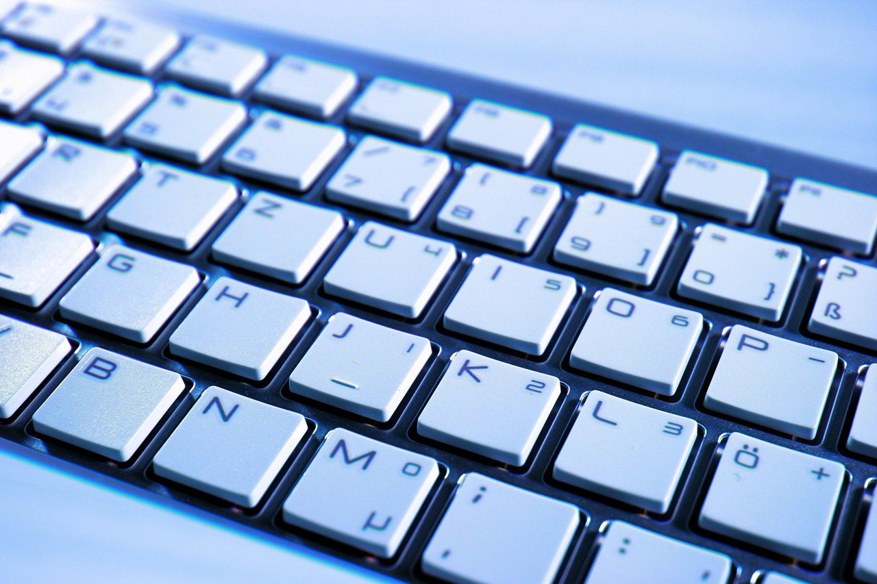 東吳大學發現，鍵盤上Enter鍵菌落是手機的21倍。圖／取自Pixbay