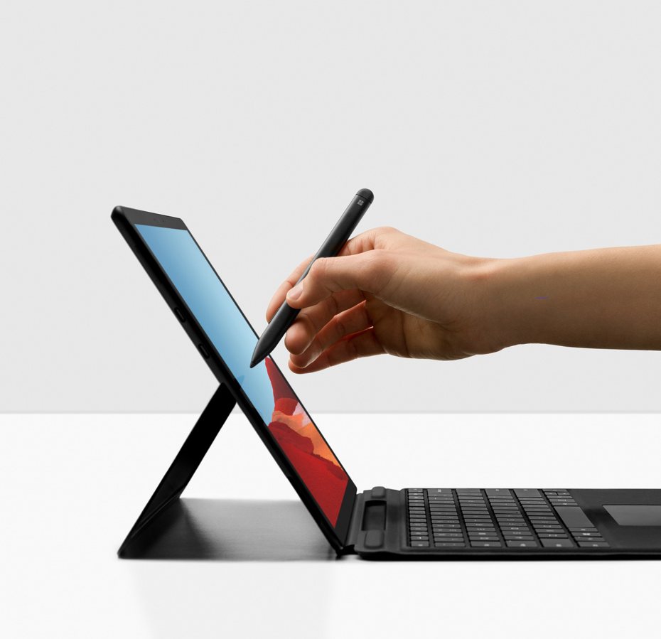 全新Surface Pro X 在台上市。微軟/提供