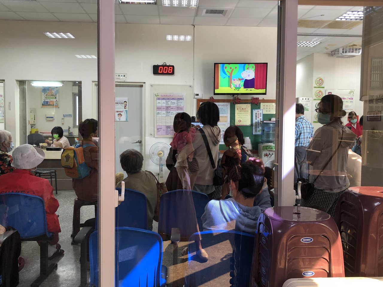 彰化縣各衛生所恢復每周二的「6歲以下幼兒接種公費流感疫苗」服務。記者林敬家／攝影