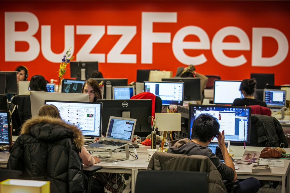 BuzzFeed宣布，同意以股票形式收併購同業HuffPost。路透
