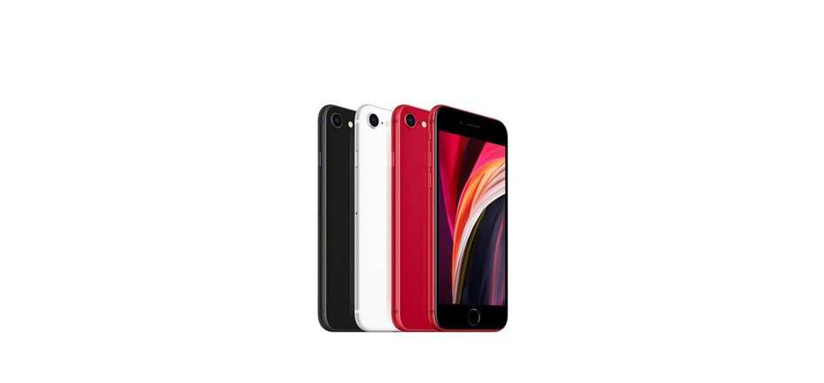 即日起持有指定7款iPhone手機，不限台灣大哥大用戶，皆可於8月10日前上網預約登記換修電池，限時優惠價990元，圖為iPhone SE（第2代）。圖／台灣大哥大提供