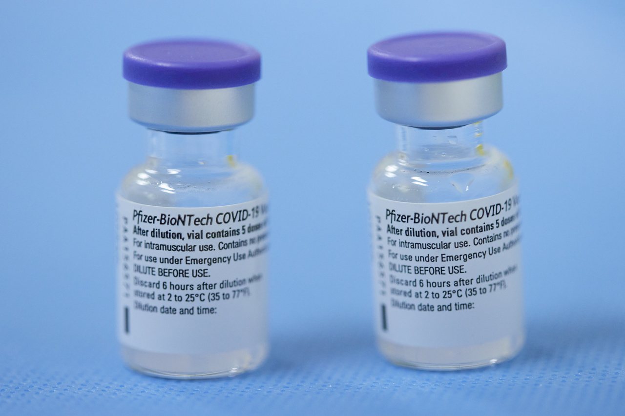圖為BNT疫苗。