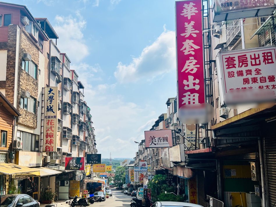 一名網友好奇「台北市租得到8000元的套房嗎？」多數人直言「不可能」。記者郭政芬／攝影
