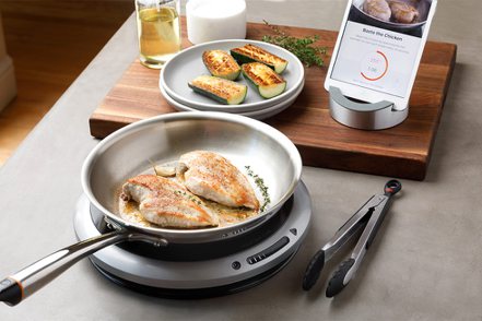 來自美國的Hestan Cue是一個新的烹調系統品牌，可以讓電磁爐、廚房家電、專用APP三者連動。2021年登陸日本。 