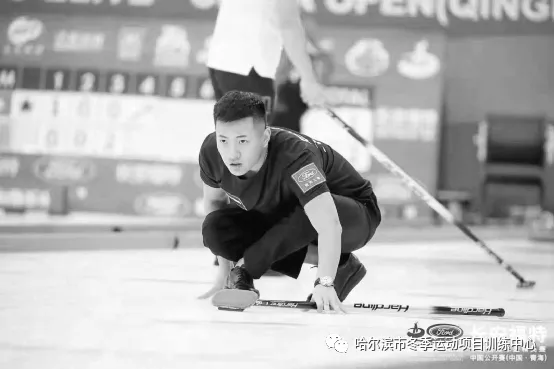 中國冰壺運動員王一博。