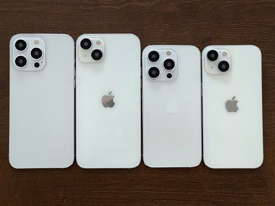 傳iPhone 15基本款鏡頭將比Pro系列更為強大。圖為iPhone 15系列模型機。翻攝微博