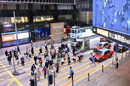 香港置地否認放售中環交易廣場第3座大樓。圖為香港中環，示意圖。 中新社