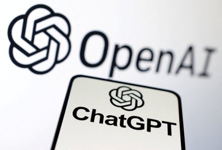 OpenAI在28日宣布，正推出ChatGPT企業版（ChatGPT Enterprise）工具，表明不會使用這項產品的客戶數據，改善自家服務。 （路透）
