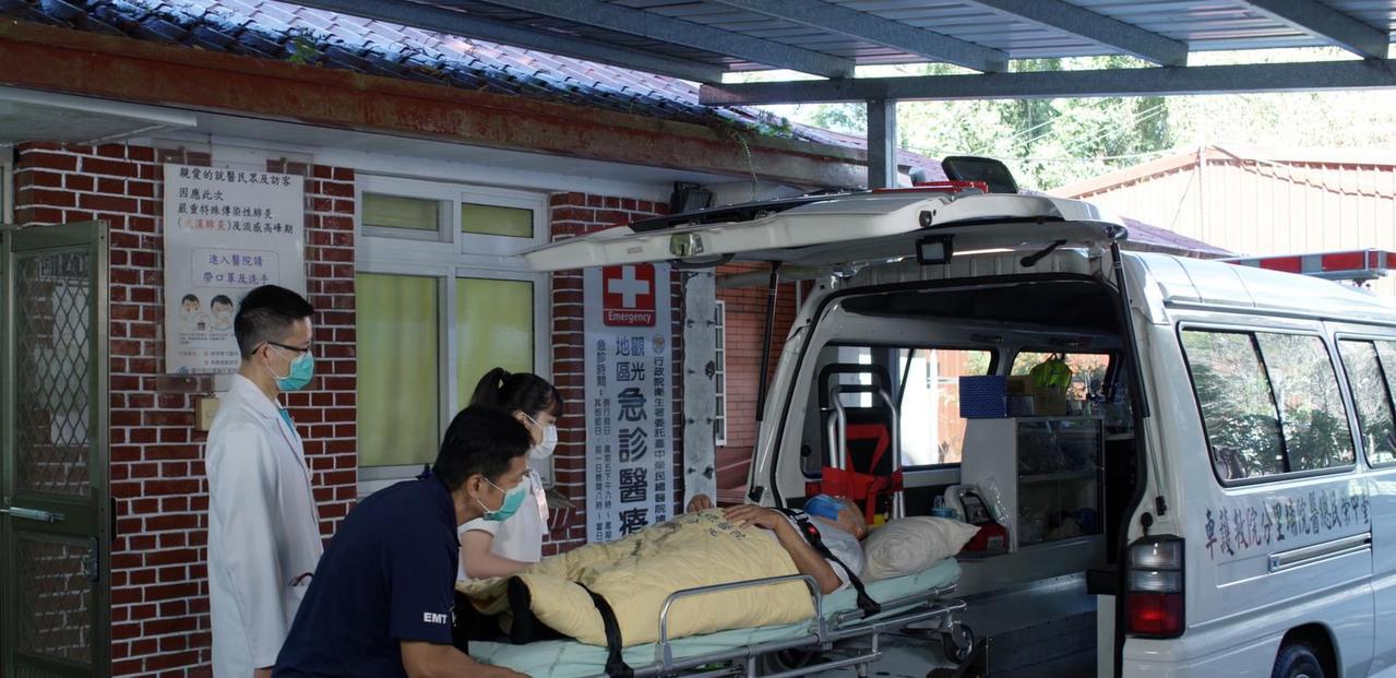 中榮創新設計遠距救護車急救流程，大幅縮短患者搶救時間。