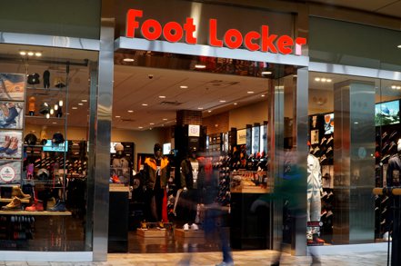 運動鞋零售商Foot Locker業績展望優於預期，亞洲鞋類供應商股價看漲。 路透
