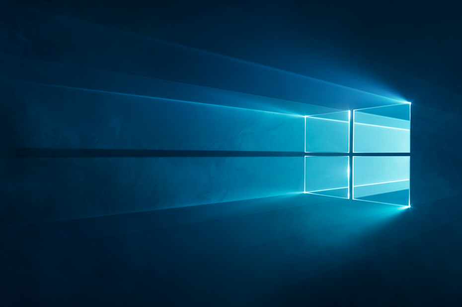 相當熟悉的Windows藍色窗戶發光桌布，其實並不是由純粹CG特效製作出，而是真實透過光影、窗戶特地拍攝出的照片。翻攝GMUNK