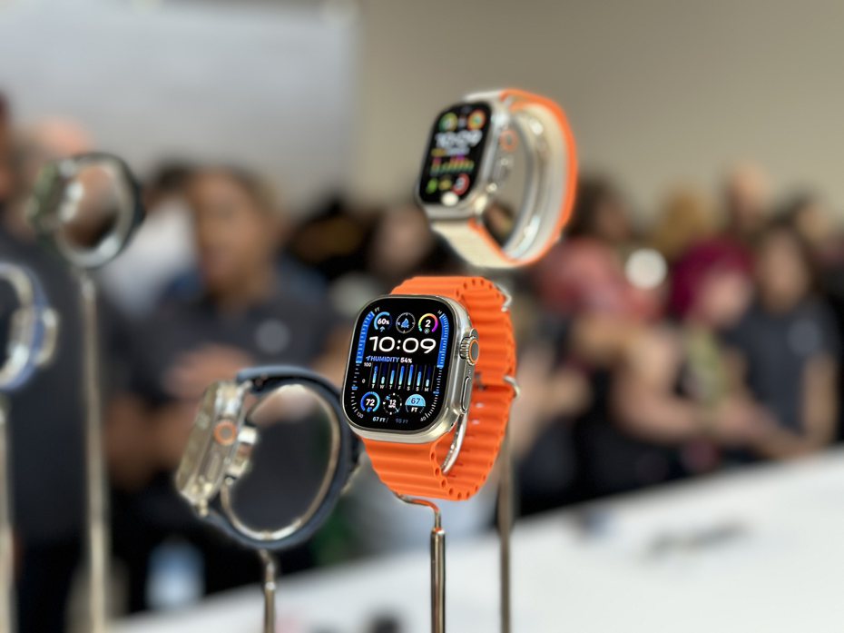 蘋果陷入專利爭議，宣布12月21日起暫停銷售Apple Watch 9及Apple Watch Ultra 2。記者黃筱晴／攝影 黃筱晴