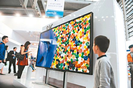 研調機構集邦科技最新報告指出，32吋與43吋電視面板價格可望提前止跌，50吋以上電視面板跌幅也將收斂。
（本報系資料庫）