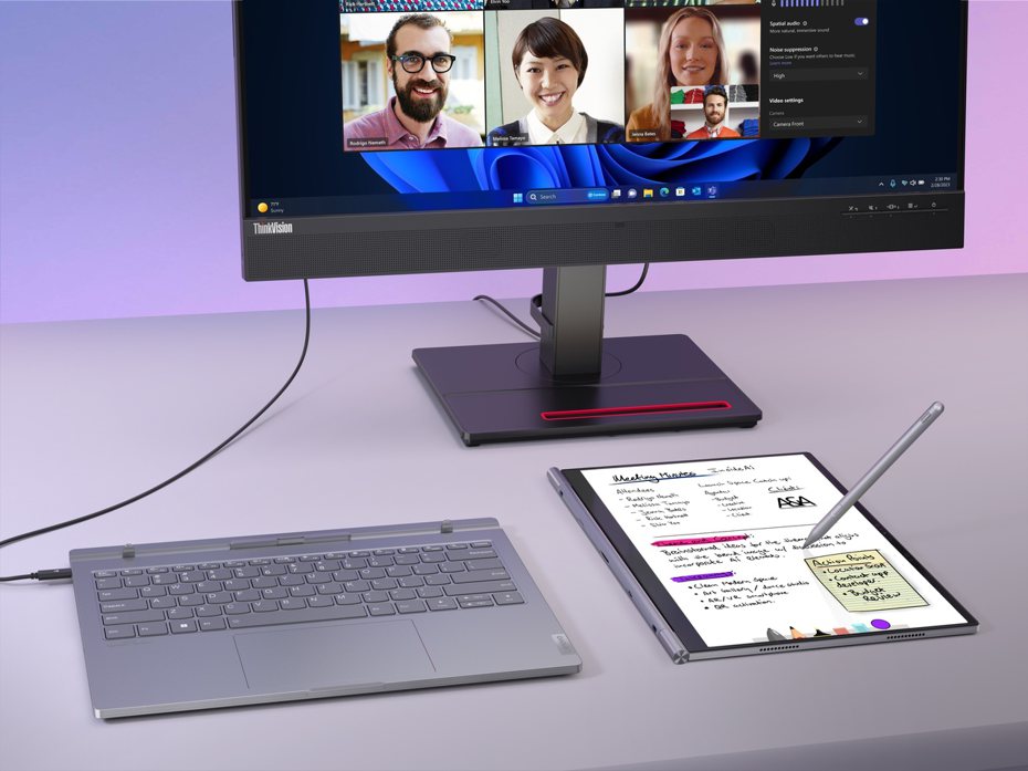 Lenovo發表了一款新的「二合一裝置」，其標榜同時具有平板以及筆電的功能，將Windows 11筆電以及Android平板合而為一。（Lenovo提供）