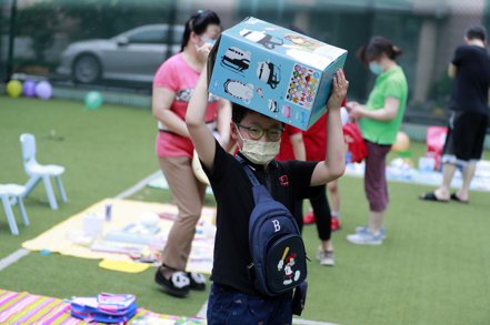 玩具與盲盒示意圖。  中國新聞社