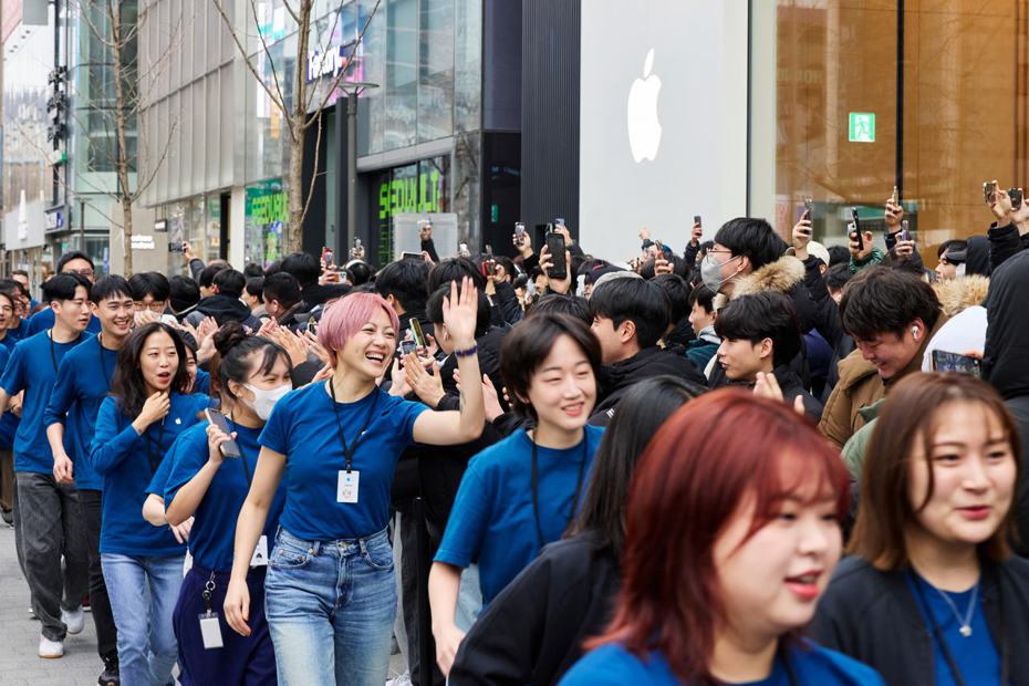 韓國Apple弘大蘋果直營店1月20日正式開幕，更是蘋果在亞太地區的第100間。（圖／蘋果提供）