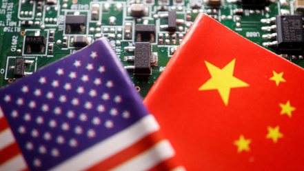 為在對未來科技至關重要的材料領域和中國一爭高下時避免內耗且更為有力，美國和歐盟正在協商聯合起來與資源豐富的國家進行接洽。 路透