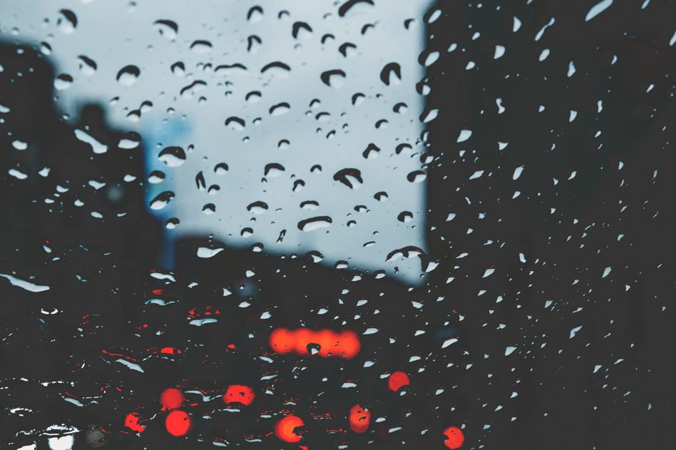 二十四節氣中的「雨水」這天真的會下雨嗎？氣象專家彭啟明從專業氣象學角度，分析雨水這天的氣候現象與特色。 圖／unsplash