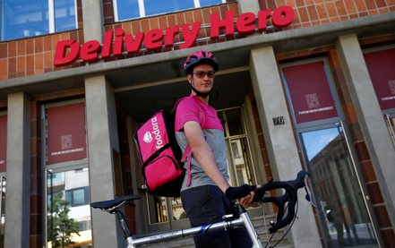 德國媒體報導，foodpanda母公司Delivery Hero商談把台灣事業出售給Uber Eats的交易，已暫時破局。路透