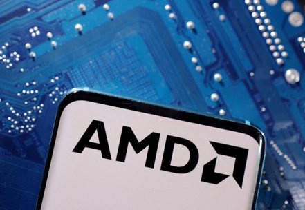 彭博資訊引述知情人士報導，超微（AMD）在試圖銷售專為中國大陸市場設計的AI晶片時，遇到了美國政府的阻礙。路透
