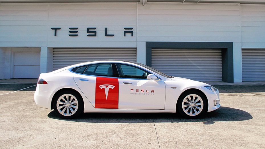 Elon Musk稍早證實，將在今年8月8日對外揭曉Tesla旗下首款機器人計程車（Robotaxi）。