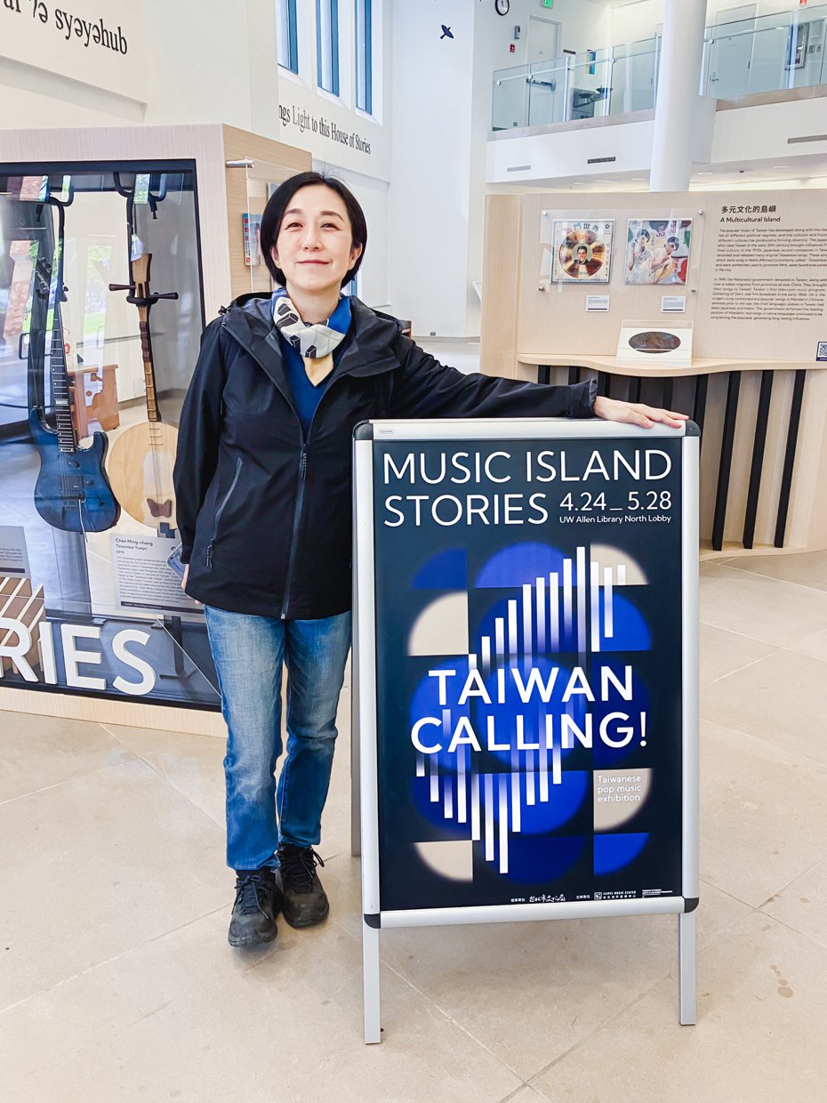 黃韻玲親自擔任導覽員。圖／台北流行音樂中心提供
