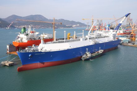 南韓造船廠以承接高價運輸船訂單為策略，今年第1季訂單量年增32.9%。 路透