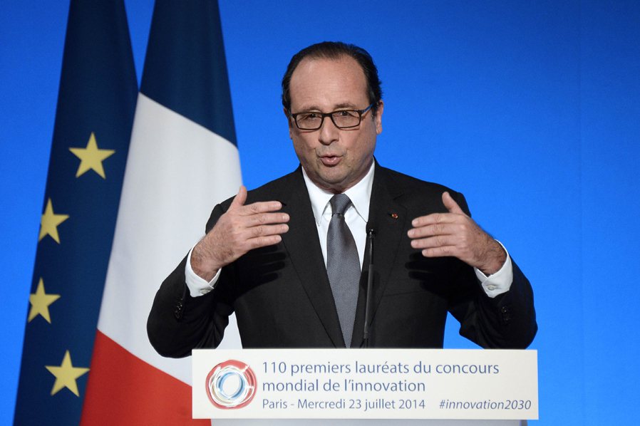 法國總統換眼鏡 惹不愛國貨罵名!?