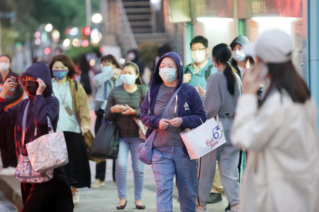 4月19日，台北市長柯文哲預言逾百萬人確診一定會發生，預期疫情將持續四個月，此預言是否會成真？ 圖／聯合報系資料照