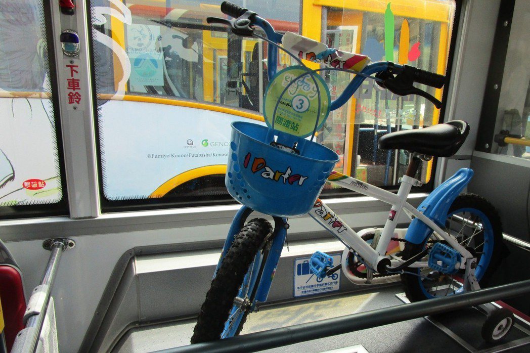 台北市公車及捷運系統只需要利用現有的硬體設備，即可對兒童提供更友善的服務。 圖／臺北市公共運輸處提供