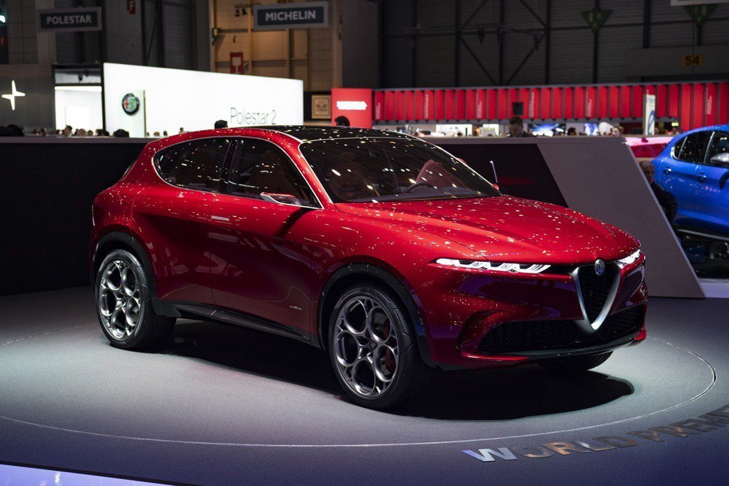 被原廠形容是輛如藝術品般的Alfa Romeo Tonale Concept (...