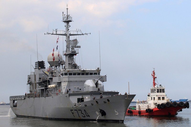 3個禮拜前，法國軍艦葡月號經過台灣海峽。圖為2018年3月該艦訪菲律賓馬尼拉。 圖／路透社
