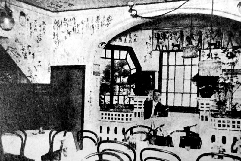「春天咖啡廳」牆壁有一片塗鴉。翻拍自初田亨《東京：都市和建築の130年》，河出書房新社。 圖／作者提供