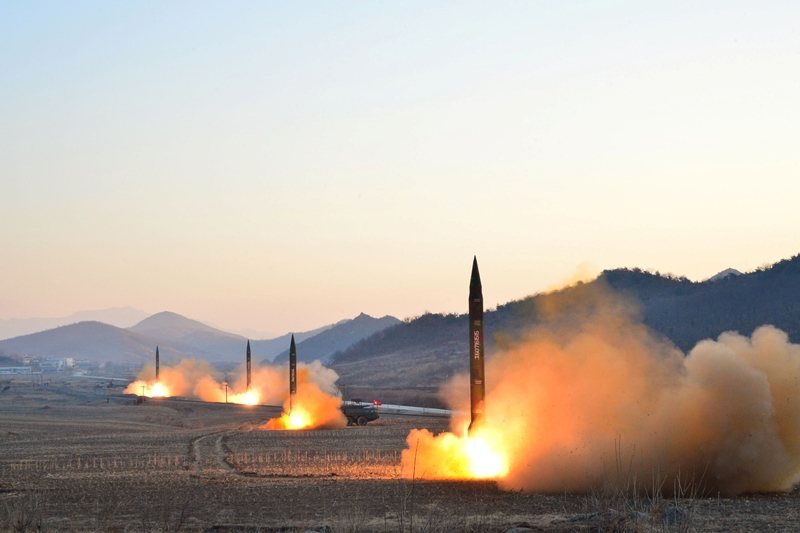 北韓彈道飛彈試射，攝於2017年3月。 圖／路透社