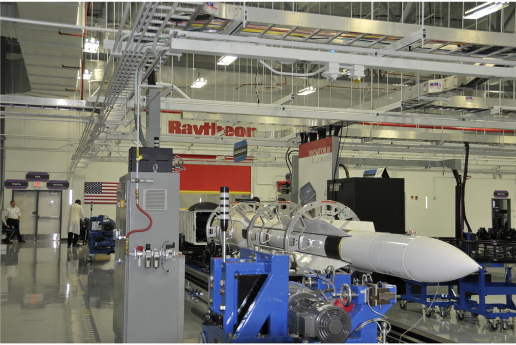 雷神在紅石兵工廠建造一座先進的自動化工廠，用來組裝標準三型與六型飛彈。 圖／取自prnewswire.com