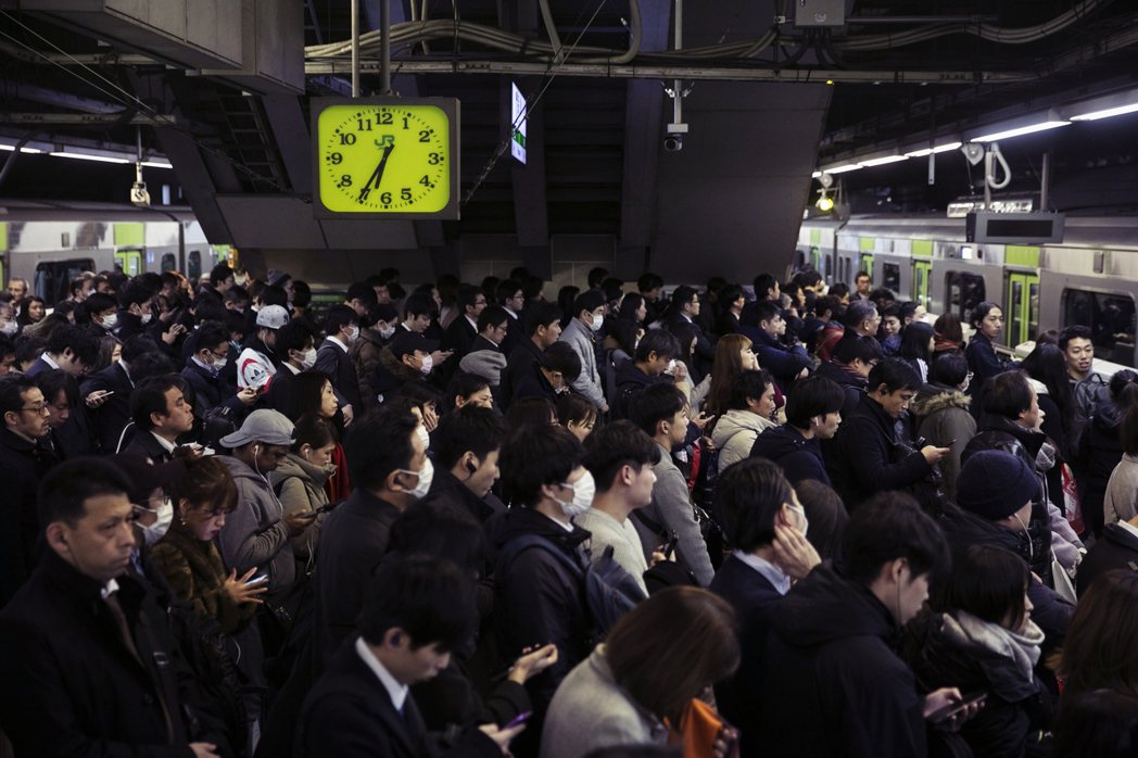 倘若東京封鎖，影響範圍並不僅止東京都而已，更包含每日密集交通往來的首都圈城市，包...