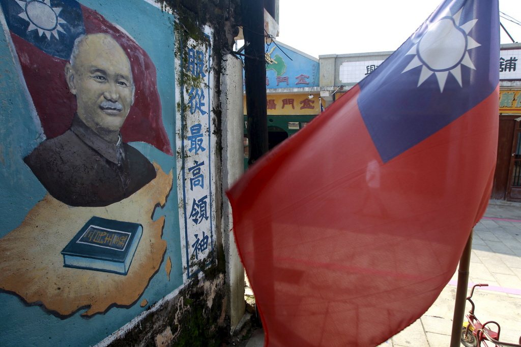 金門一處牆上畫有前總統蔣介石畫像。 圖／路透社