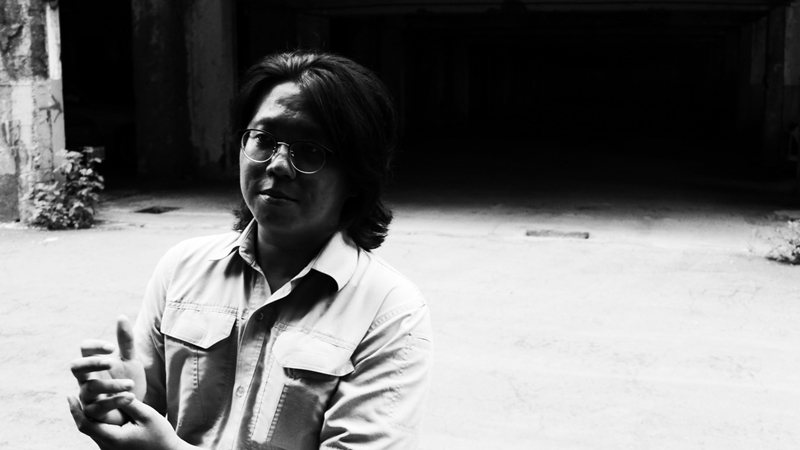 《工作記事》收錄了陳昌遠從17歲到36歲的詩作。 圖／達瑞攝，逗點文創結社提供