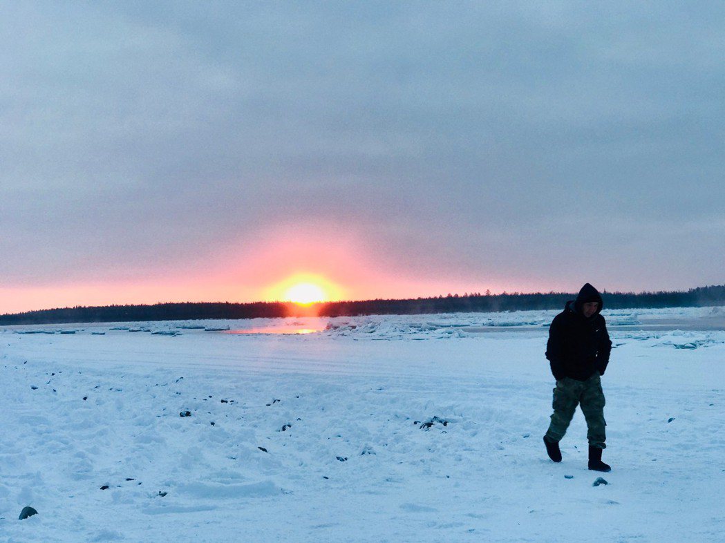 江振誠到西伯利亞拍紀錄片，感受零下72度的料理世界。圖／江振誠提供